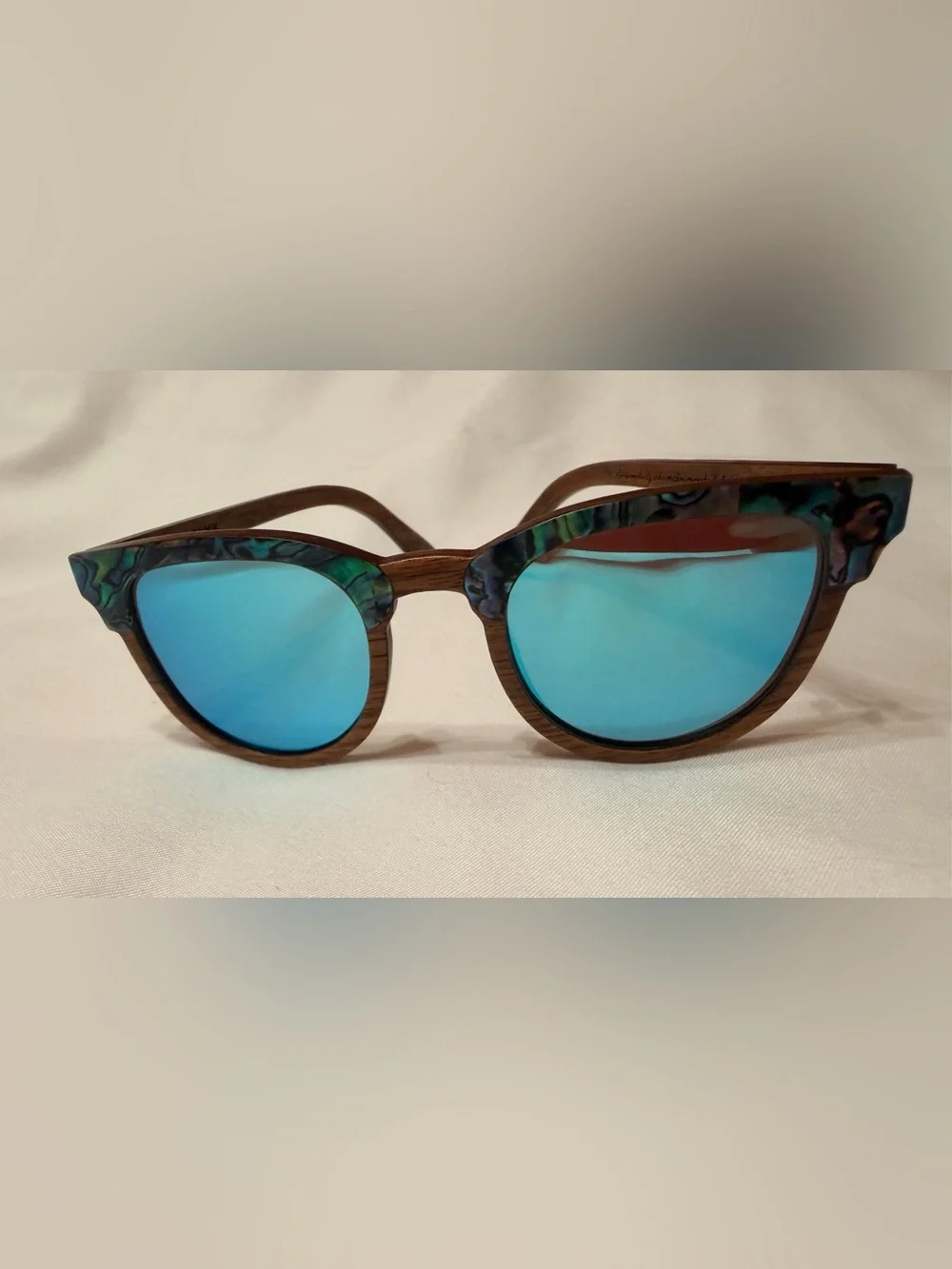 SLYK • Beachcomber • Abalone and Black Walnut Sunglasses • Lens color Smoke